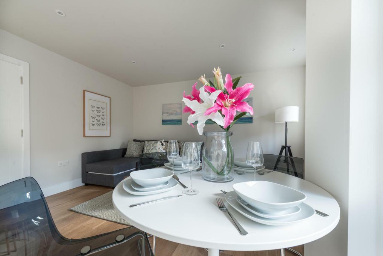 Hampden Apartments - The Diana ويندسور المظهر الخارجي الصورة