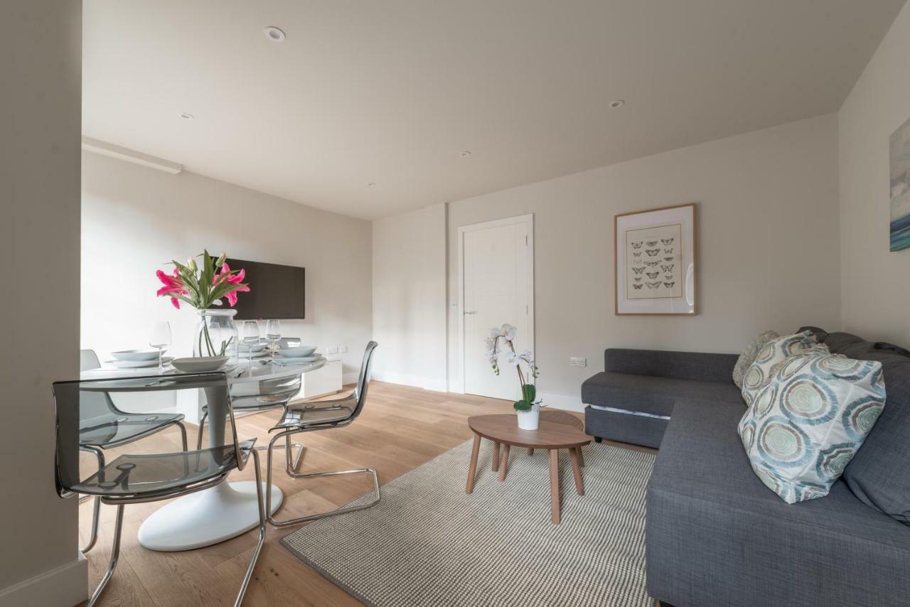 Hampden Apartments - The Diana ويندسور المظهر الخارجي الصورة