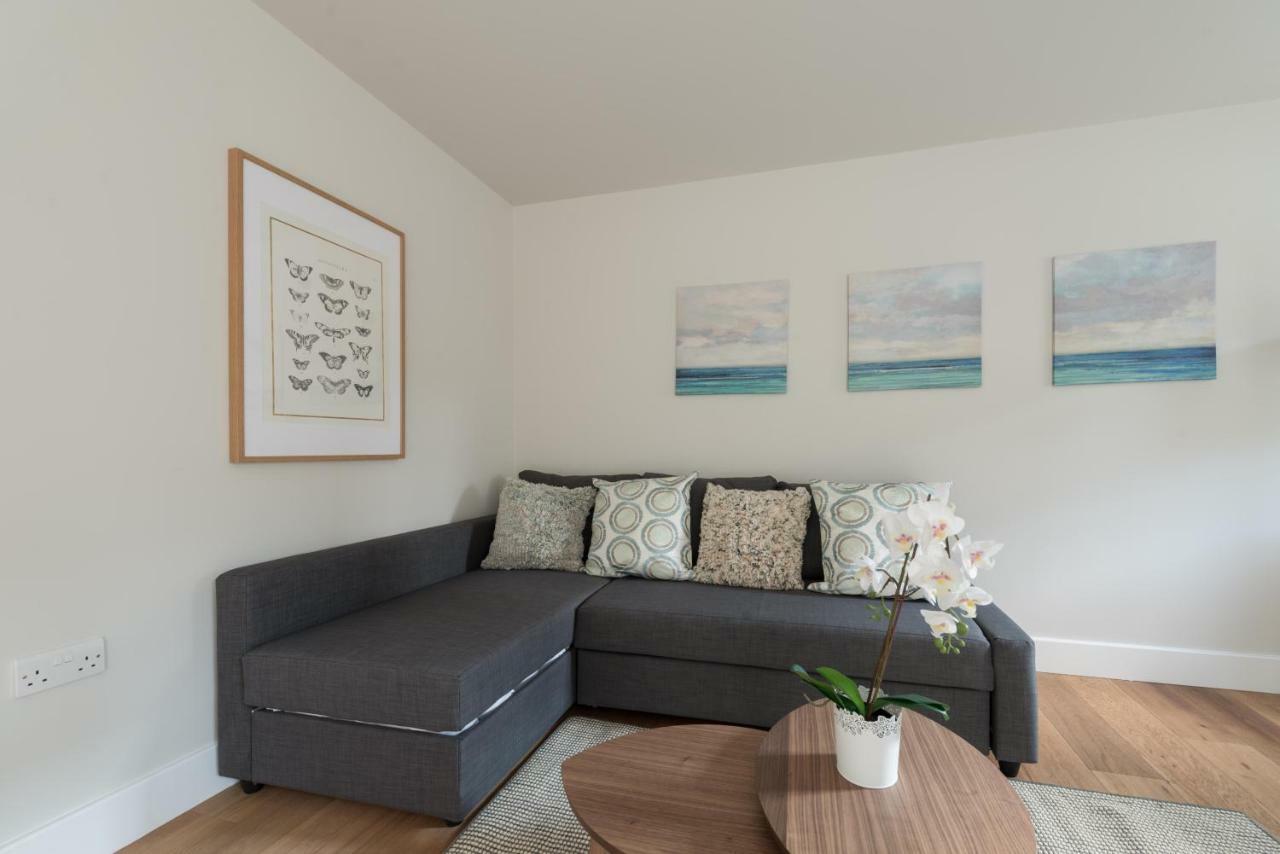 Hampden Apartments - The Diana ويندسور المظهر الخارجي الصورة